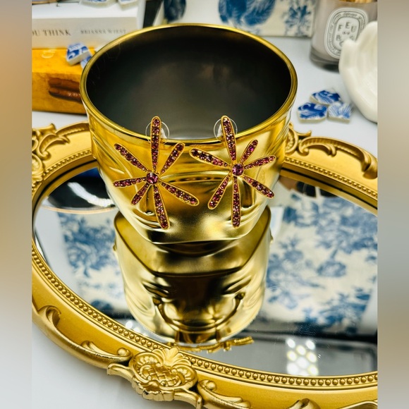 🆕 OSCAR DE LA RENTA 🧿 NWOT Daisy Pave Stud Earrings - Swarovski Crystal Pink - Picture 7 of 16